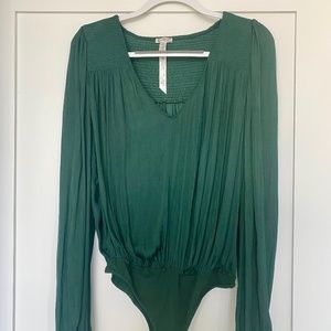 Free People/Intimately Green Long Sleeved Bodysuit